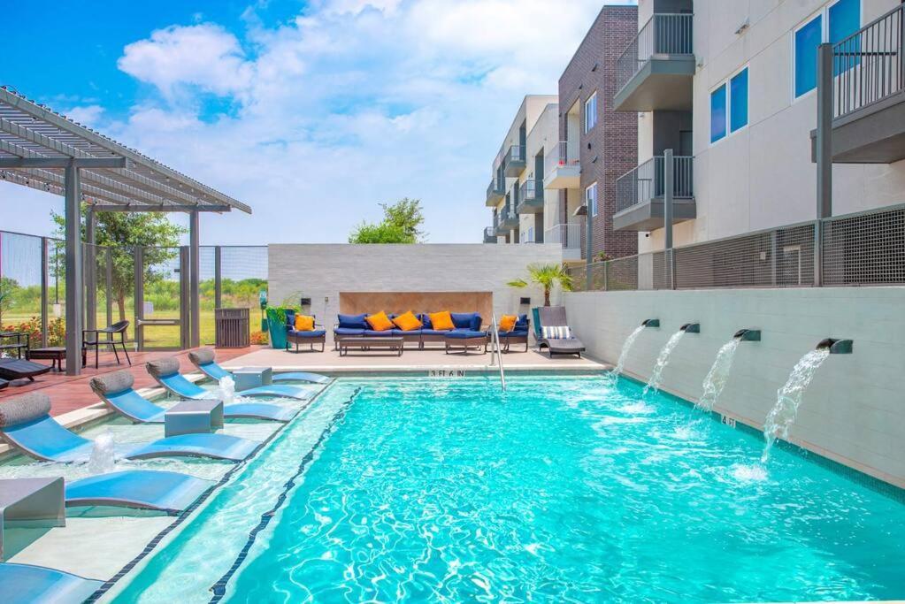 Luxurious 1Bd Apt In Austin Suburb ฟลูเกอร์วิลล์ ภายนอก รูปภาพ