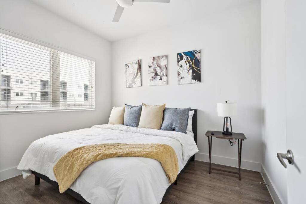 Luxurious 1Bd Apt In Austin Suburb ฟลูเกอร์วิลล์ ภายนอก รูปภาพ